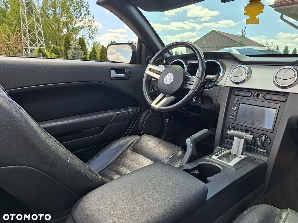 Ford Mustang - 13