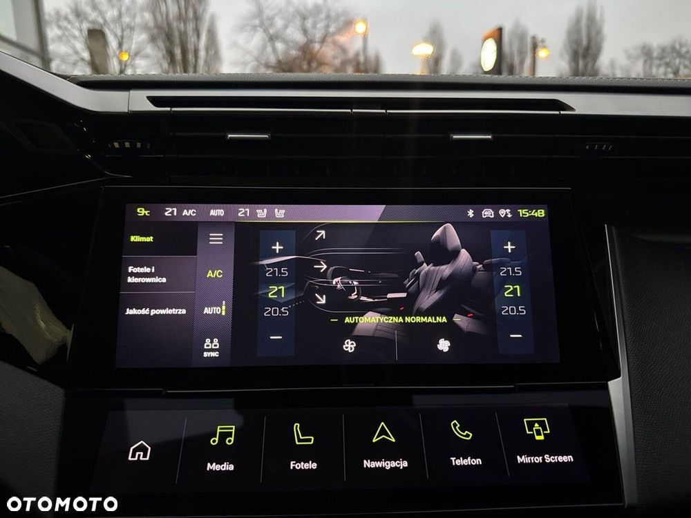 Peugeot 408 1.2 PureTech GT S&S EAT8 - 22