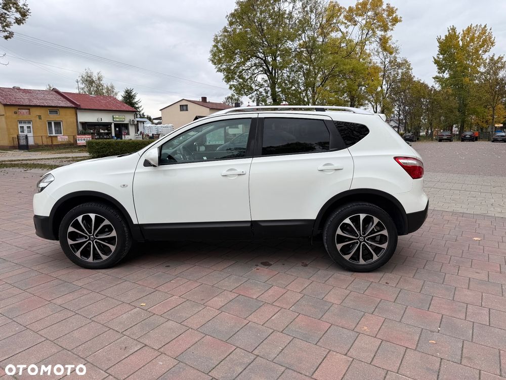 Nissan Qashqai 1.6 360 - 26