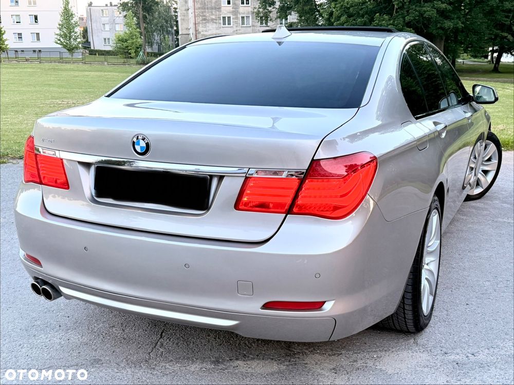 BMW Seria 7 730d - 10