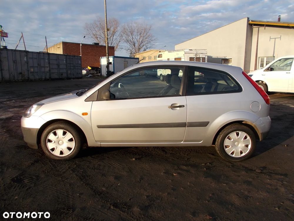 Ford Fiesta 1.3 Style - 6