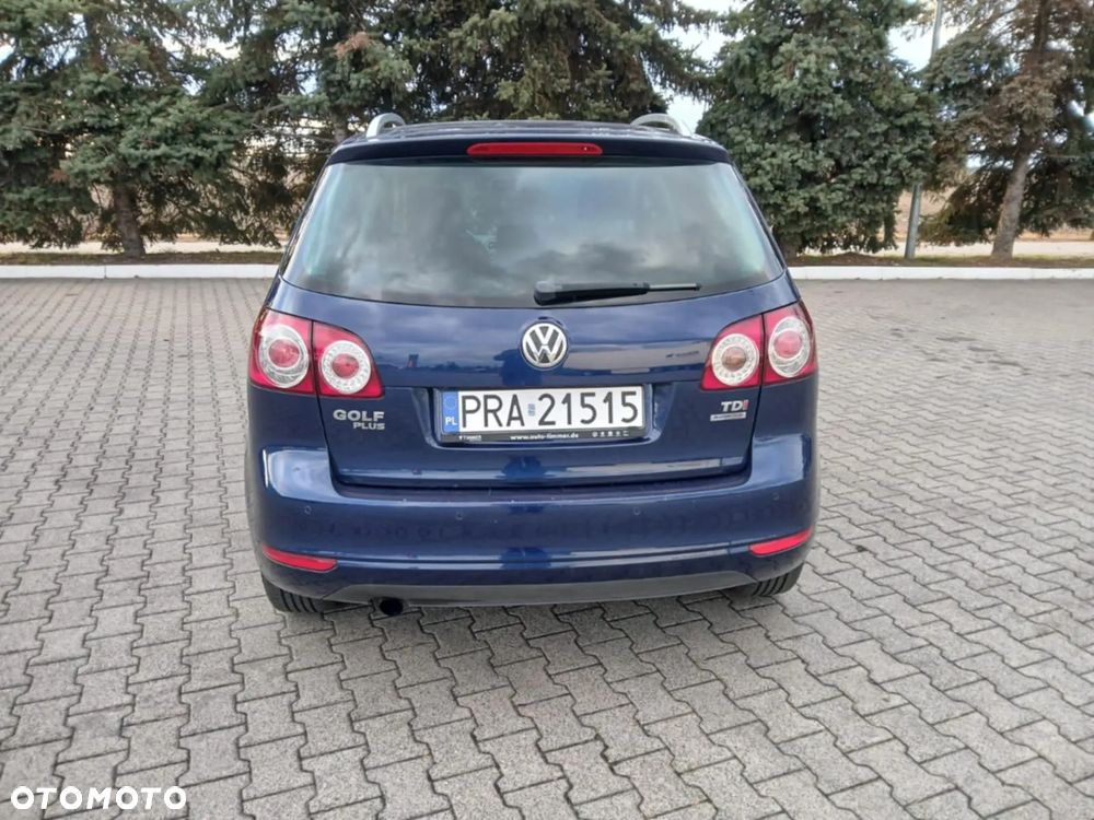 Volkswagen Golf Plus - 12