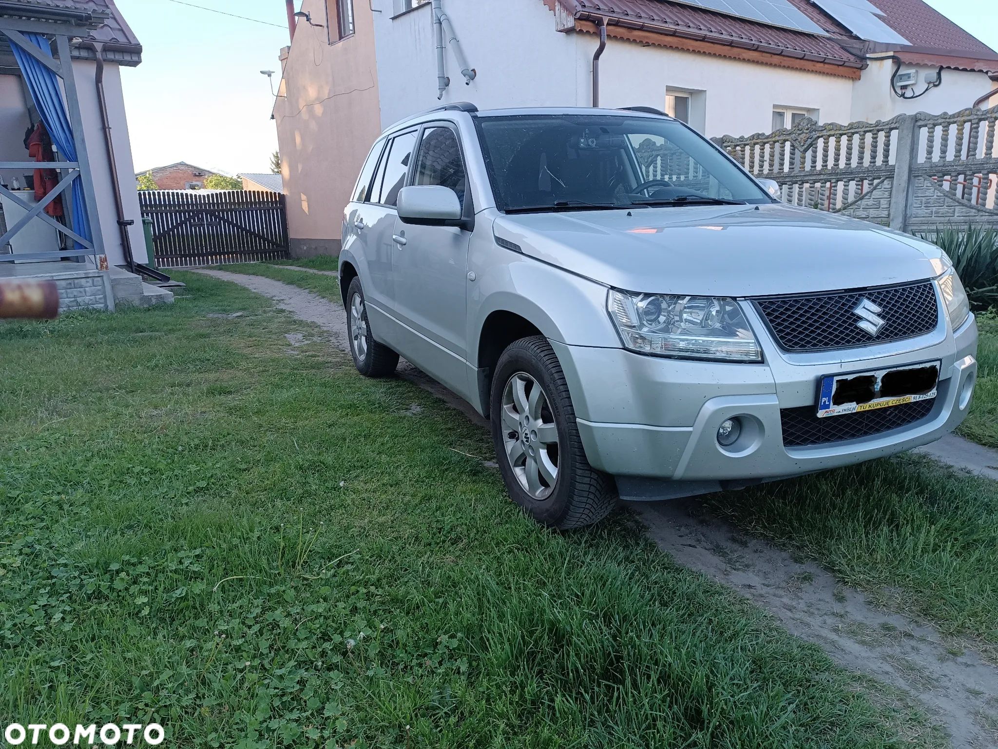 Suzuki Grand Vitara - 1