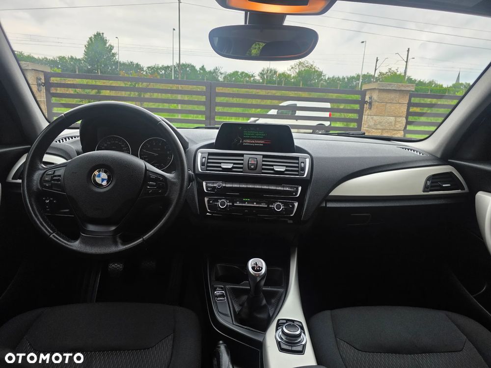 BMW Seria 1 116i Edition Metropolitan - 19