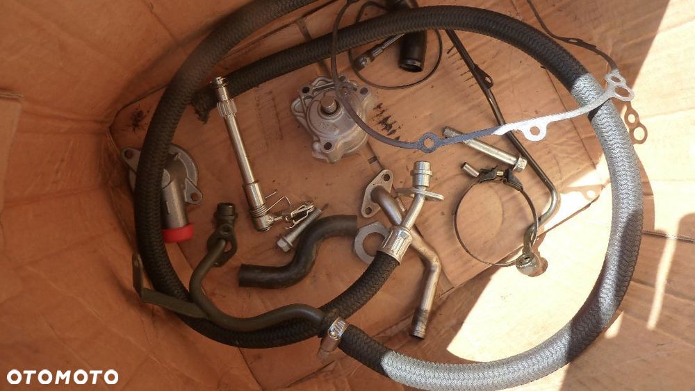 Yamaha XT XTX  660 Mt03  silnik głowica dekiel pompa alternator śruba - 3