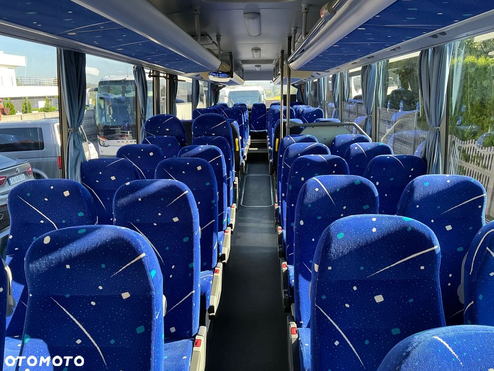 Mercedes-Benz INTOURO m - 20