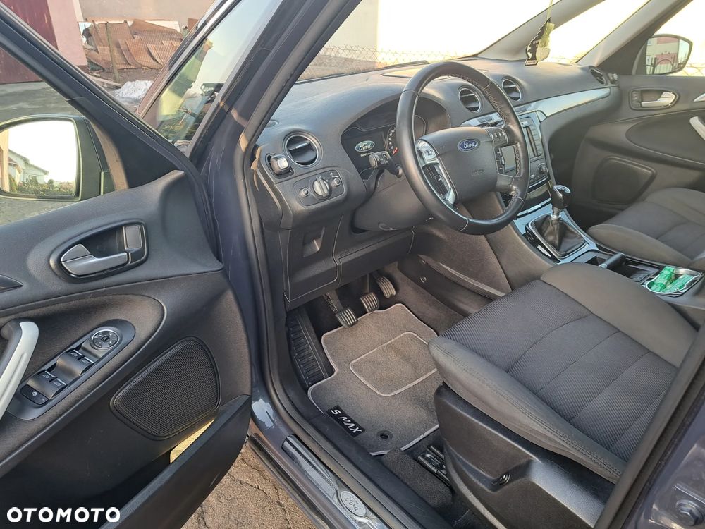 Ford S-Max 2.0 TDCi Titanium - 26