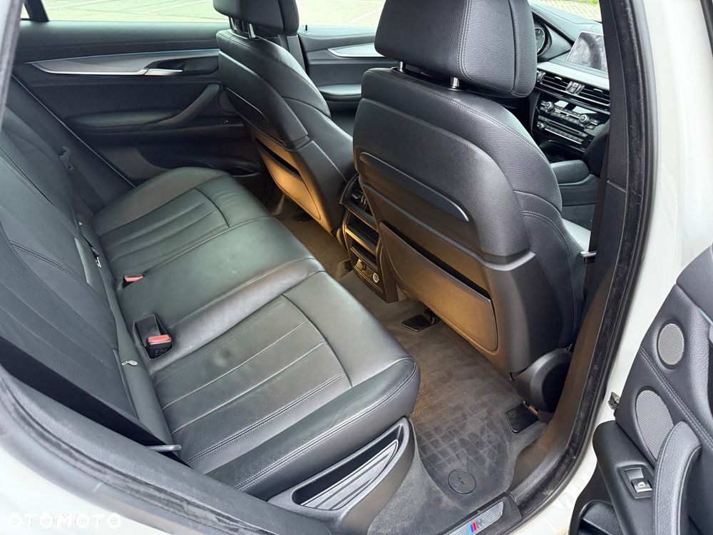 BMW X6 xDrive40d - 15