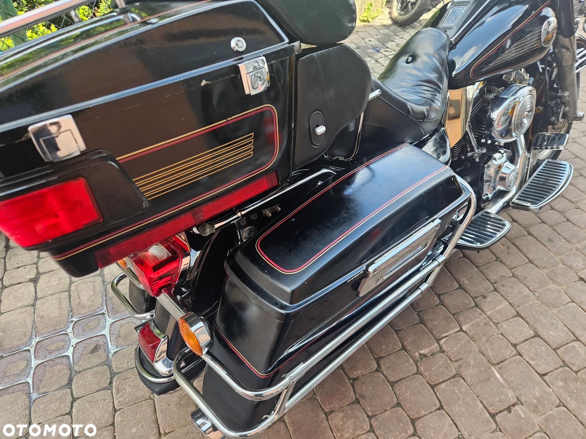 Harley-Davidson Softail Fat Bob - 33