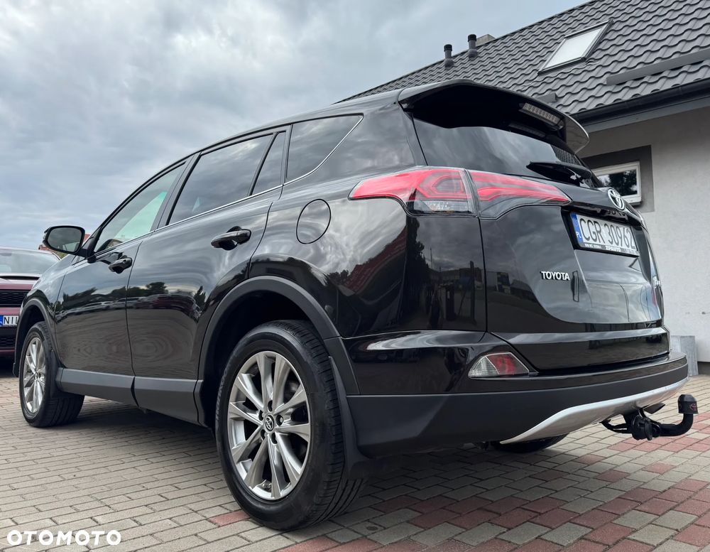 Toyota RAV4 - 10