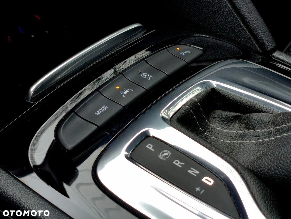 Opel Insignia 2.0 Direct InjectionTurbo Business Elegance - 8