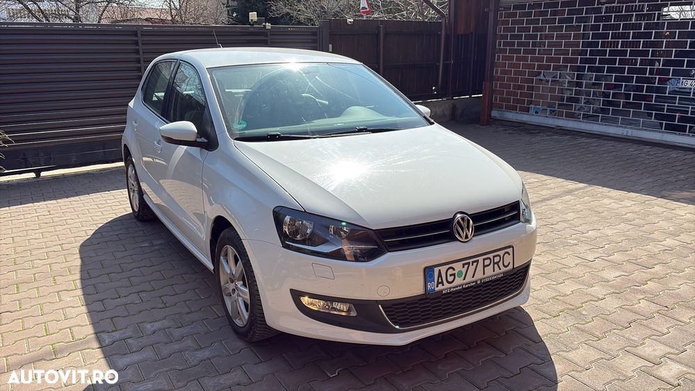 Volkswagen Polo 1.6 TDI DSG Highline - 1