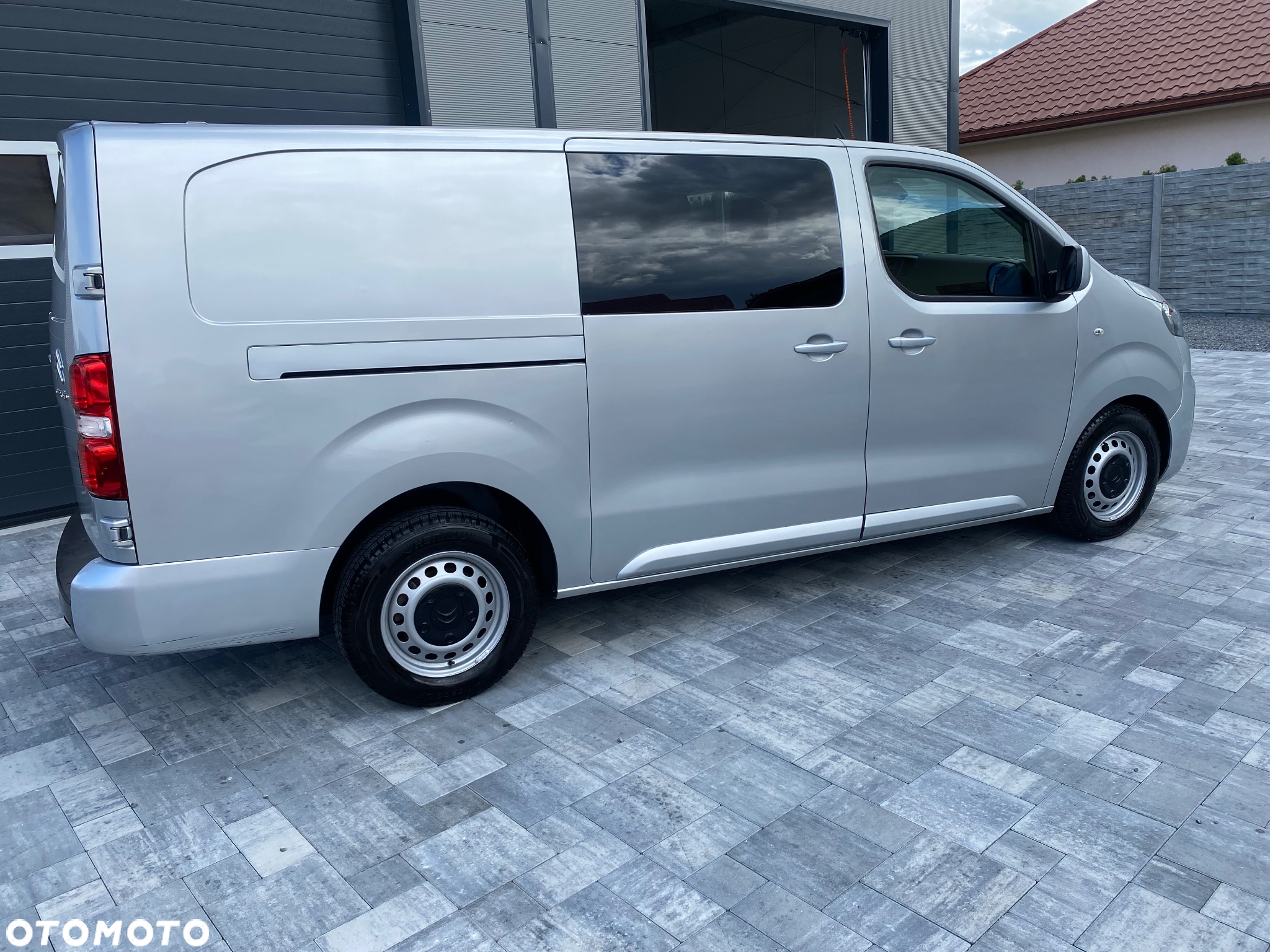 Peugeot Expert BRYGADOWY 6-osobowy max długi, Zakupiony w salonie w Rzeszowie - 12