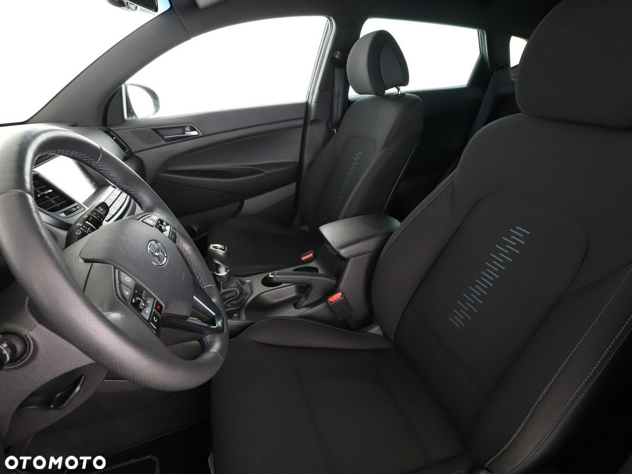 Hyundai Tucson blue 1.6 GDi 2WD Passion - 13