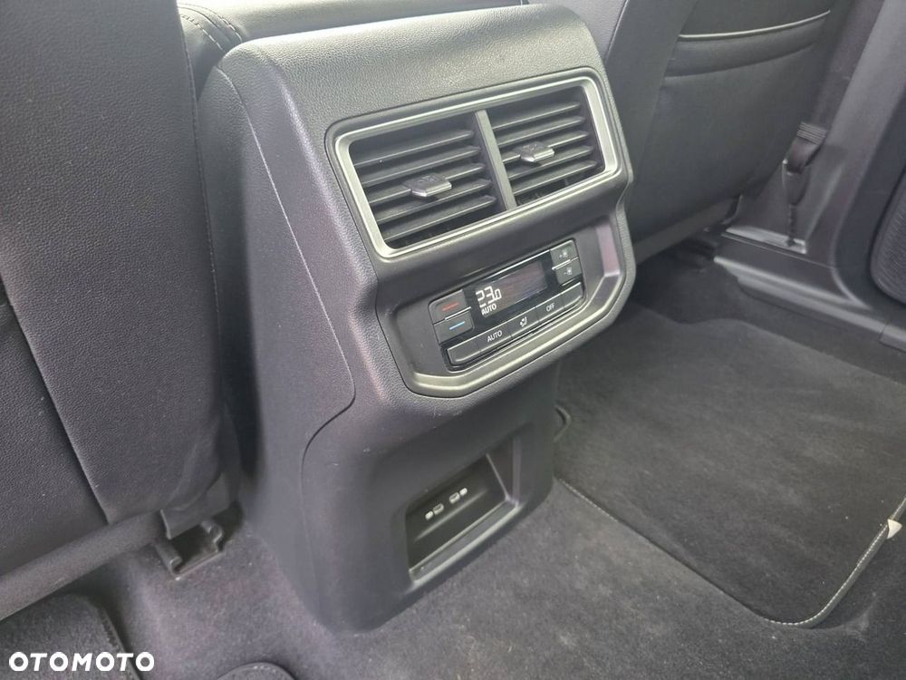 Volkswagen Atlas - 40