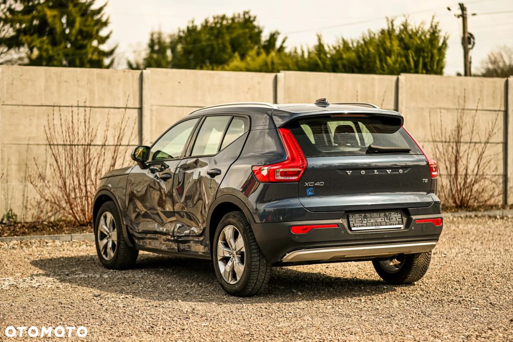 Volvo XC 40 T2 Core - 21
