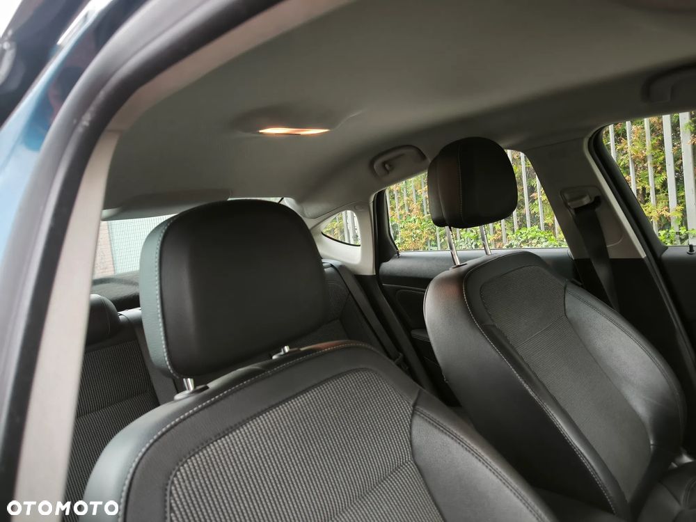 Opel Astra 1.4 Turbo - 16