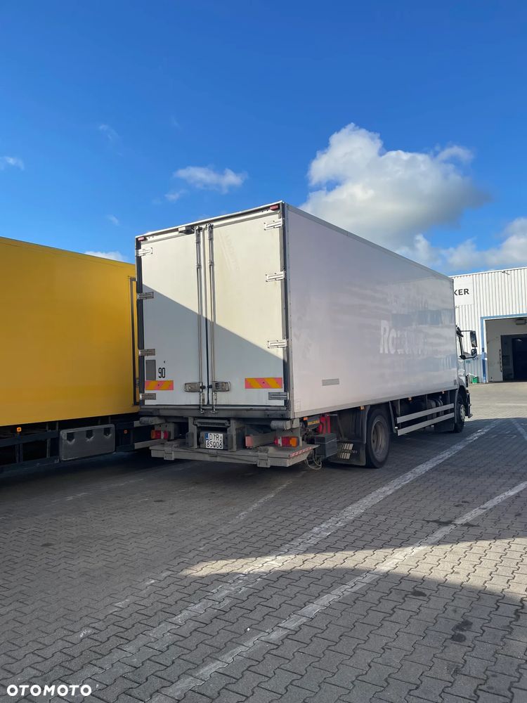 Mercedes-Benz AXOR - 12