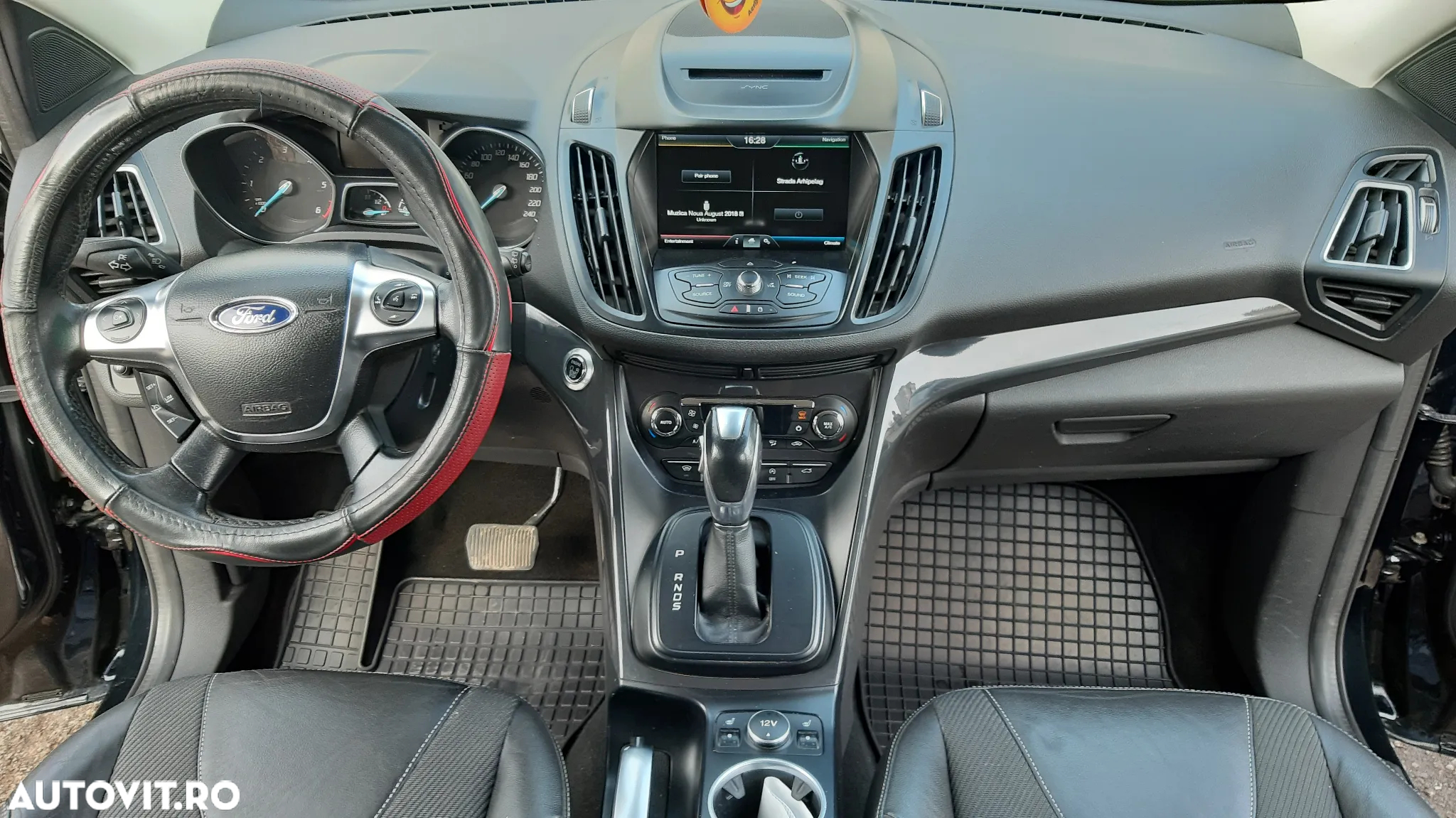 Ford Kuga - 9