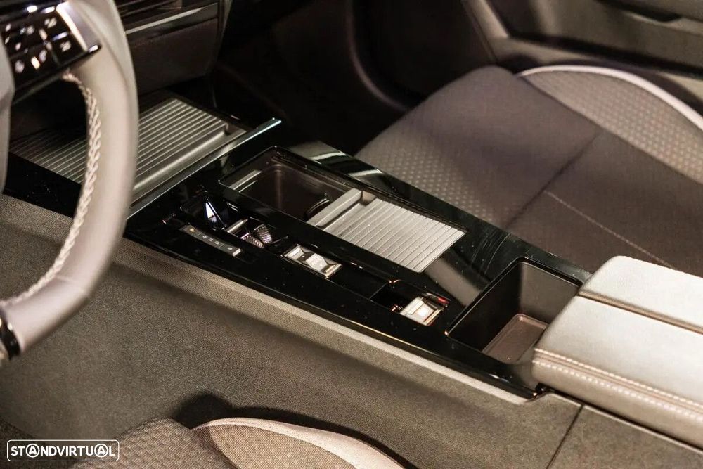 Opel Astra Sports Tourer - 24