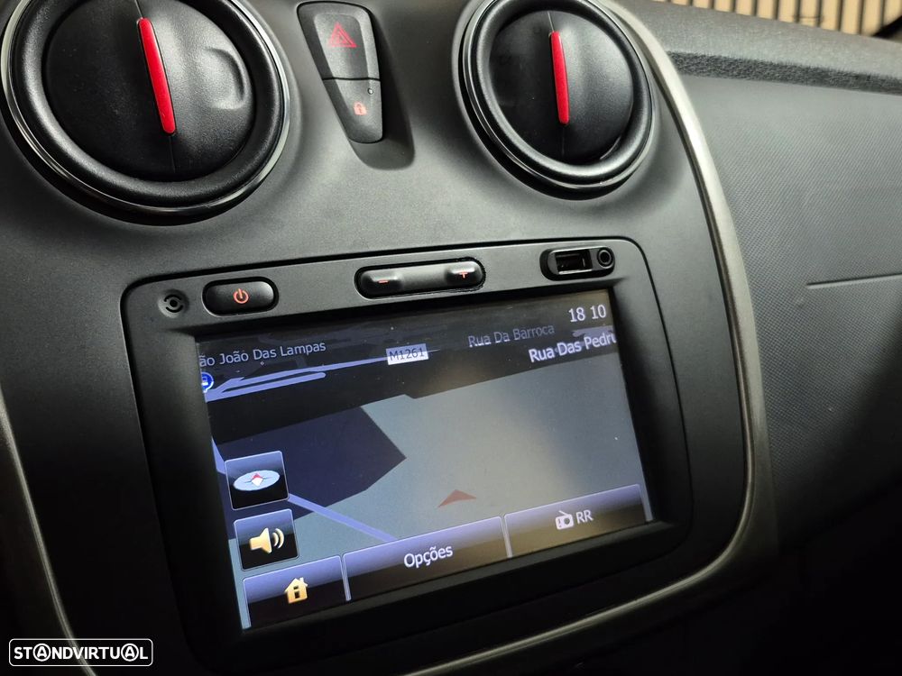 Dacia Sandero 0.9 TCe Stepway - 18