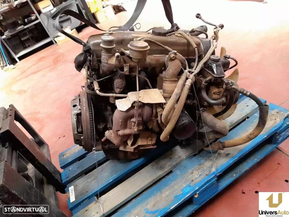 MOTOR COMPLETO MITSUBISHI PAJERO CANVAS TOP 1987 - - 6