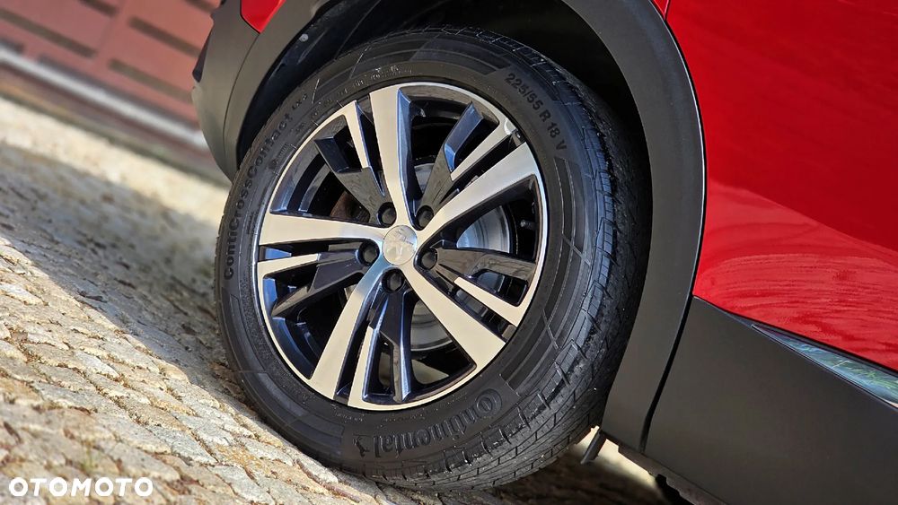 Peugeot 3008 PureTech 180 Stop & Start GPF EAT8 Allure - 18