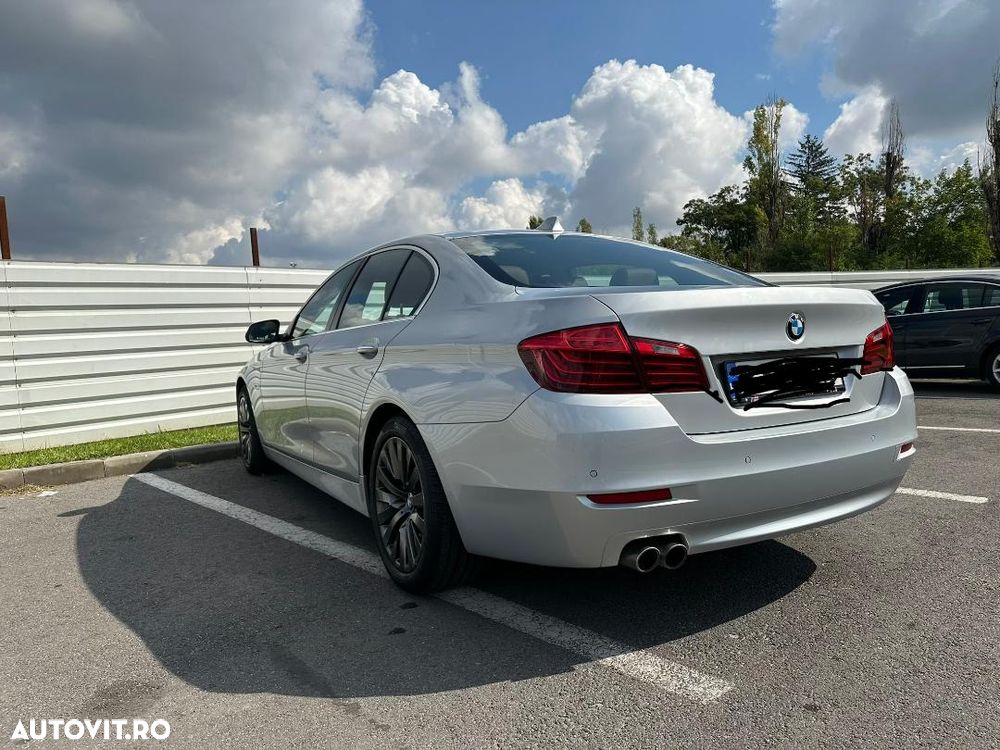 BMW Seria 5 520d xDrive - 3