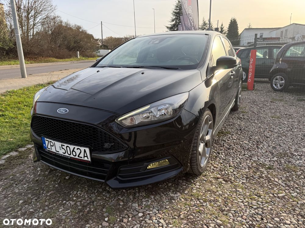 Ford Focus 2.0 EcoBoost ST-2