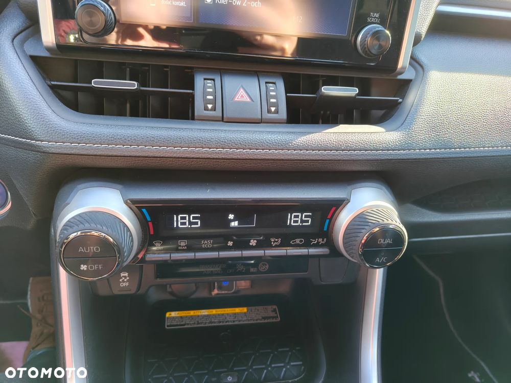 Toyota RAV4 - 27