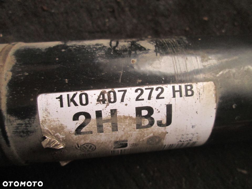 Półoś prawy przód przednia prawa długa Volkswagen Golf V 1.6 FSI kompletna Audi A3 8P - 2