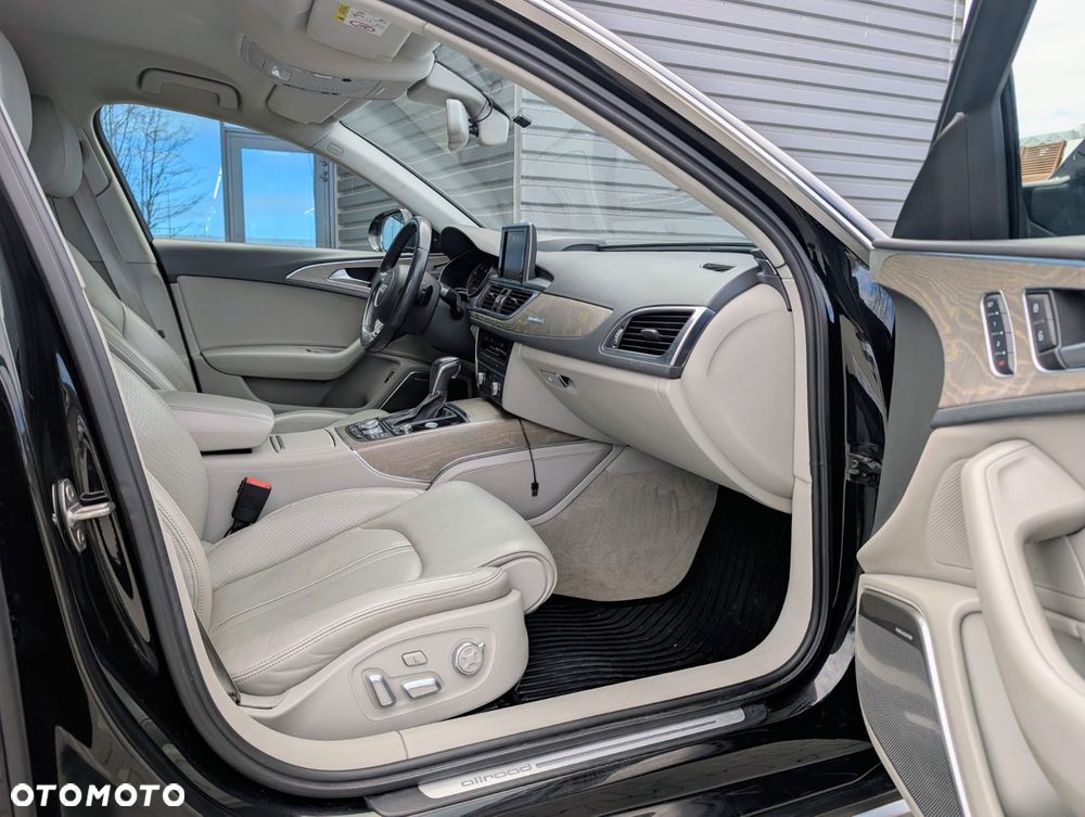 Audi A6 Allroad - 12