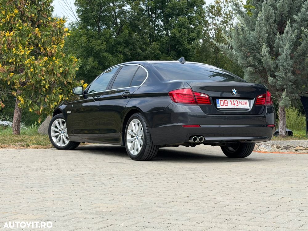 BMW Seria 5 520d Aut. BluePerformance - 38