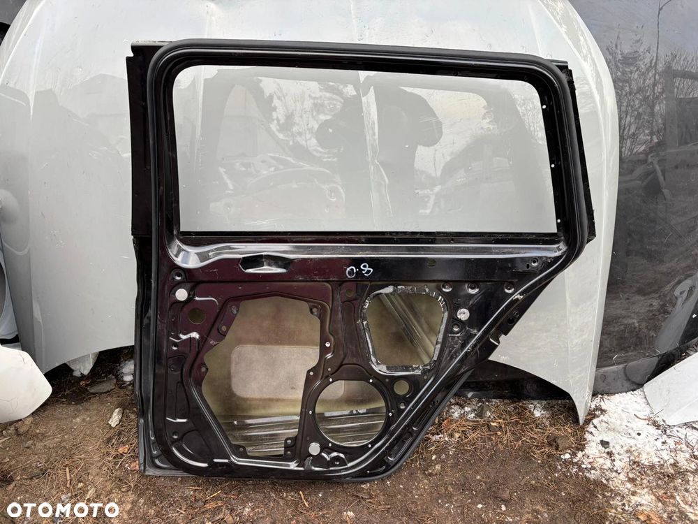 Drzwi Skoda SuperB II Kombi Tył Prawy - 2