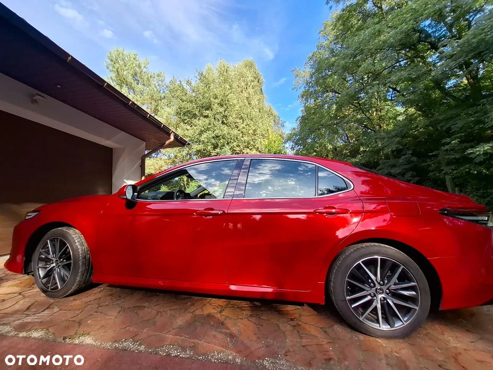 Toyota Camry 2.5 Hybrid Executive CVT - 8