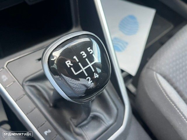 VW Taigo 1.0 TSI Urban Style - 17