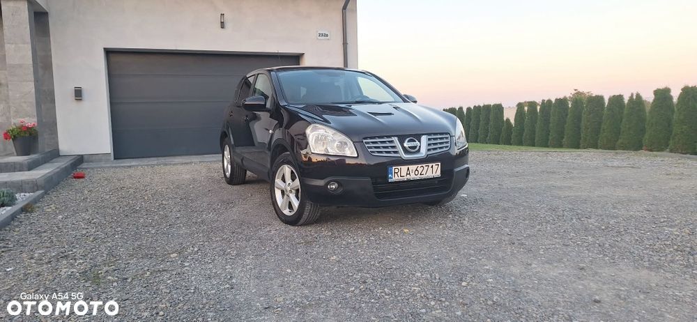 Nissan Qashqai - 1