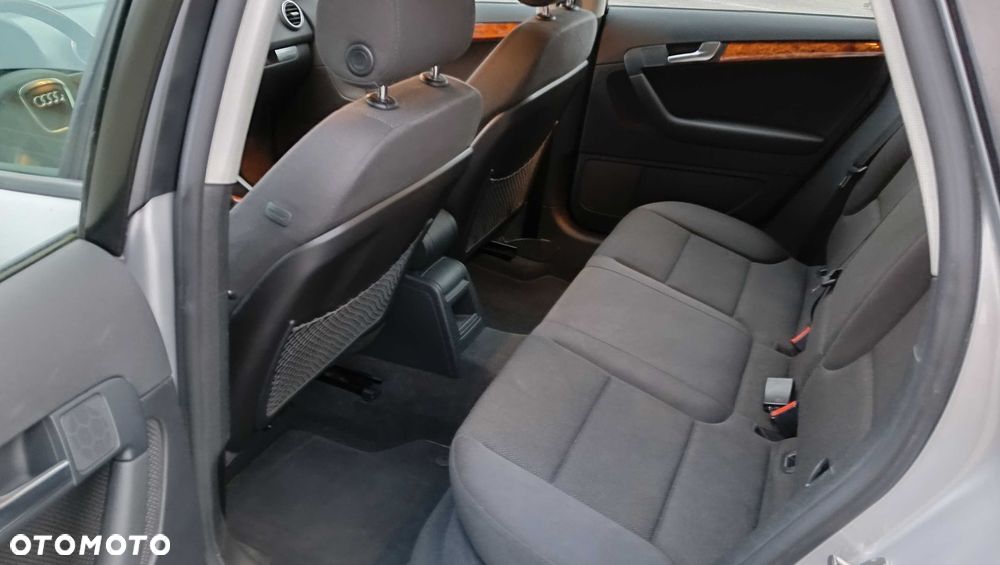 Audi A3 Sportback - 6