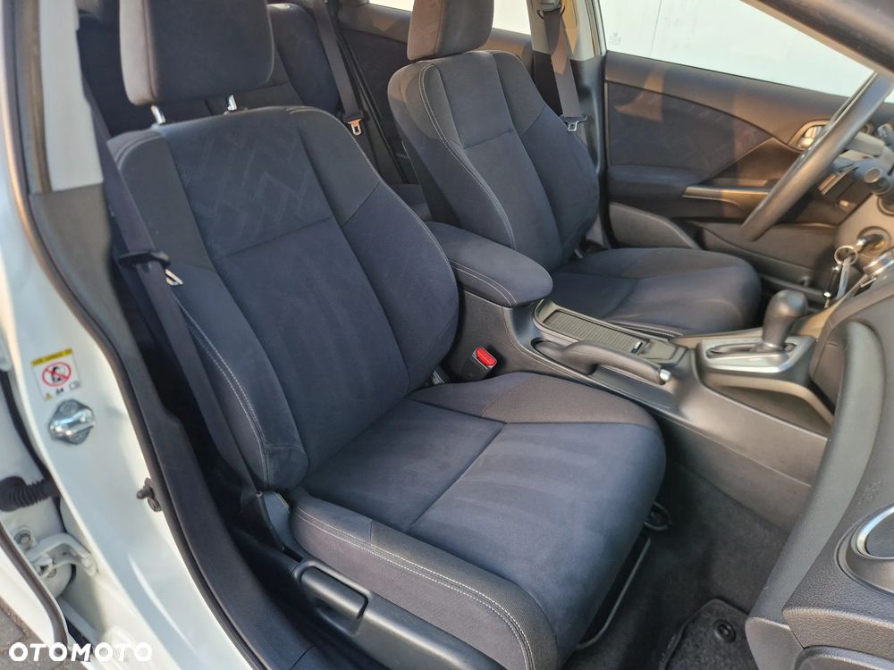 Honda Civic 1.8 i-VTEC Automatik S - 13