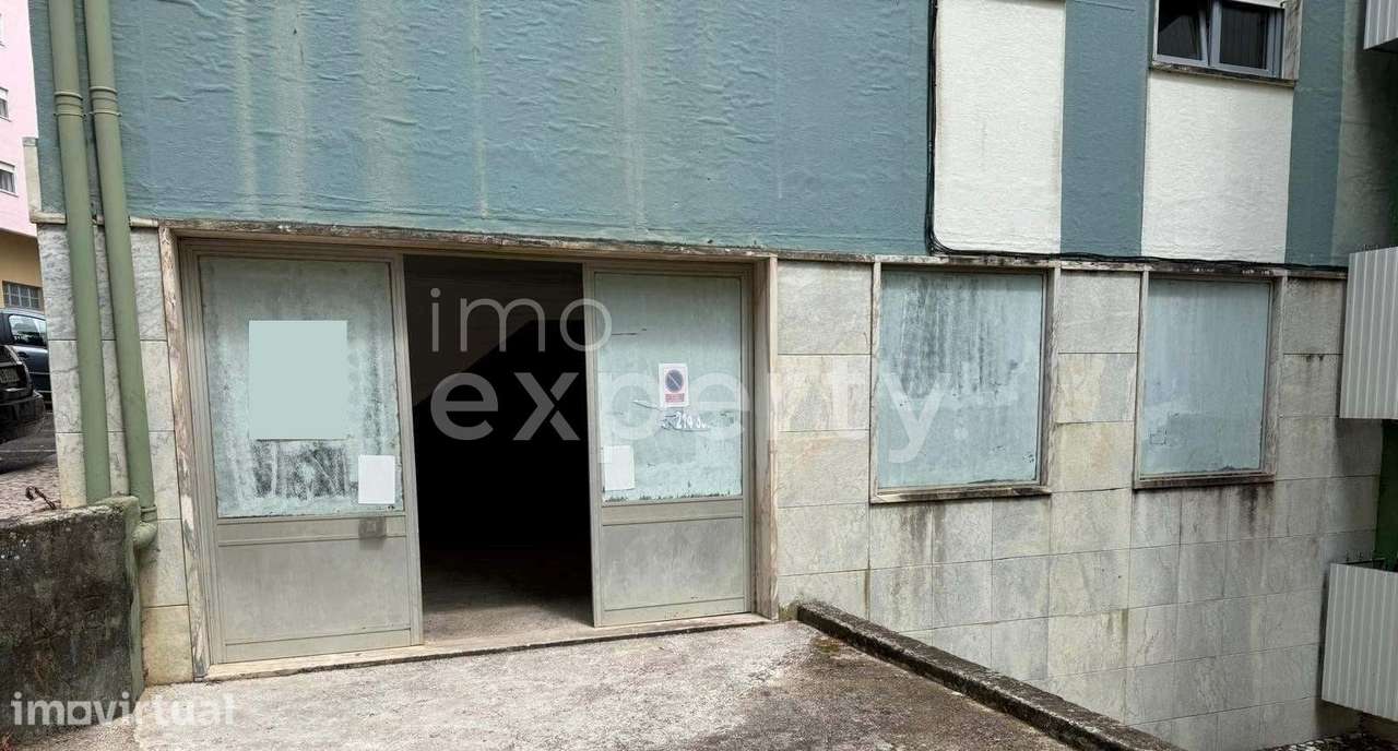 Loja comercial com 210m2 em Agualva Cacém, Lisboa - Grande imagem: 3/14
