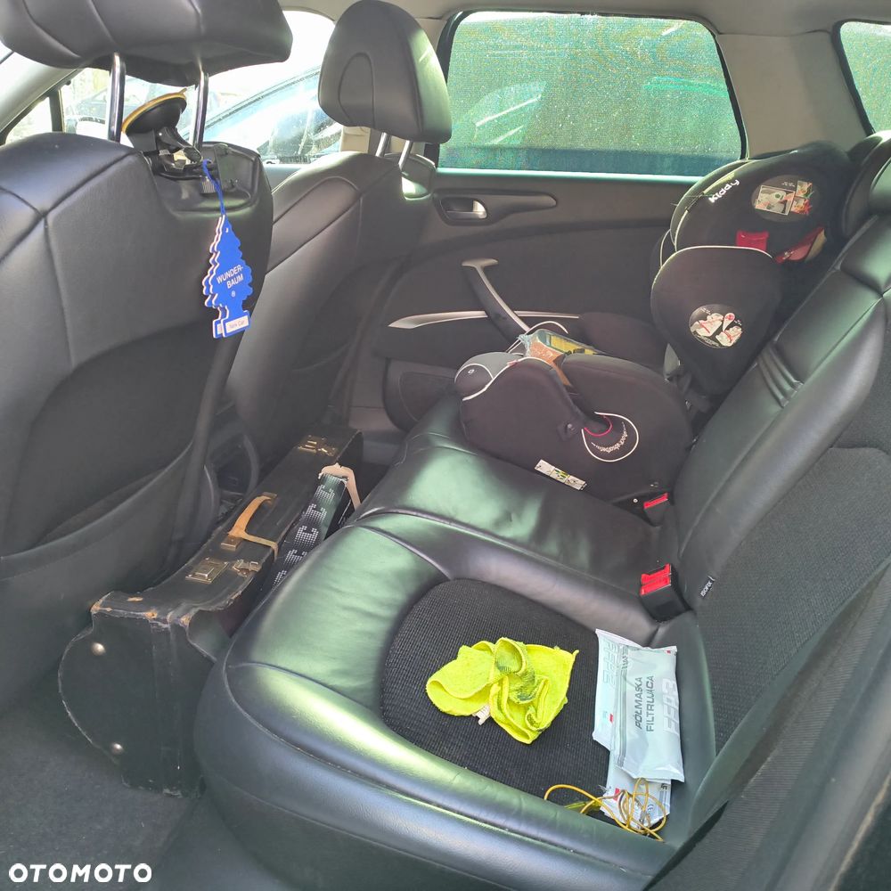 Citroën C5 THP 155 Confort - 8