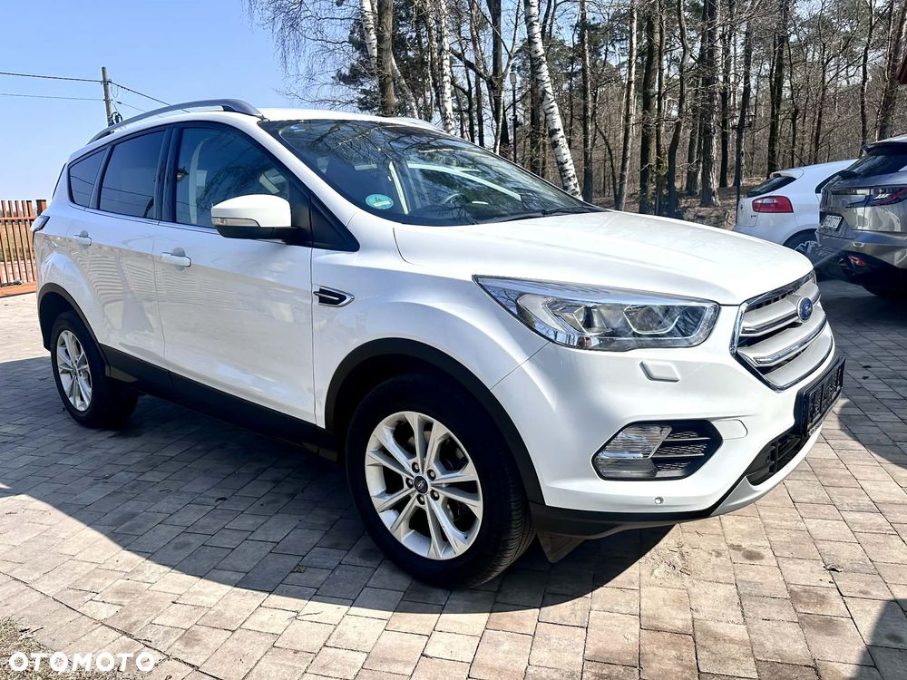 Ford Kuga - 2