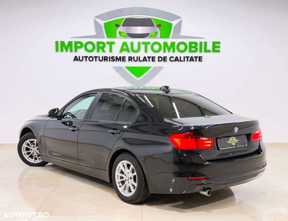 BMW Seria 3 318d Aut. - 13