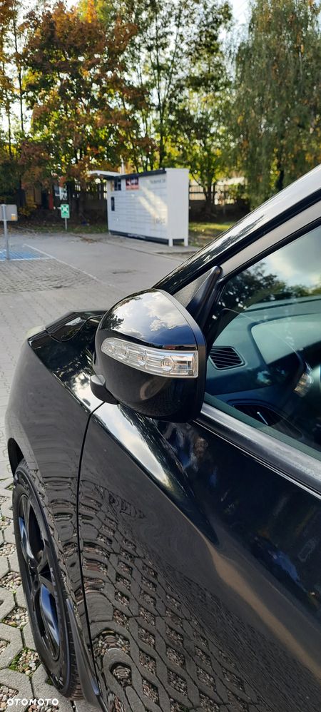 Hyundai ix35 1.6 2WD Fifa World Cup Edition - 33