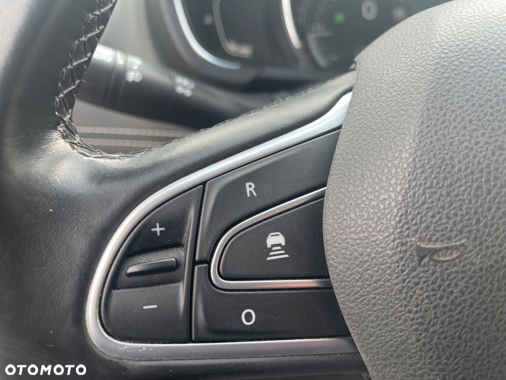 Renault Scenic ENERGY dCi 160 EDC BOSE EDITION - 17