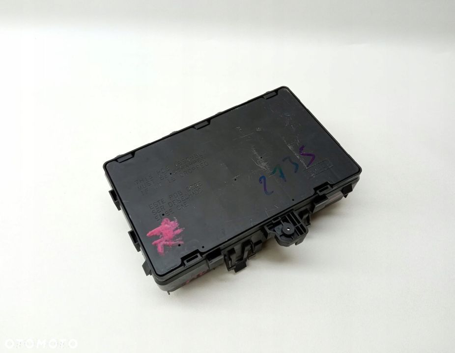SKRZYNKA BEZPIECZNIKÓW GALAXY MK4 F2GT-14A067-KD - 2