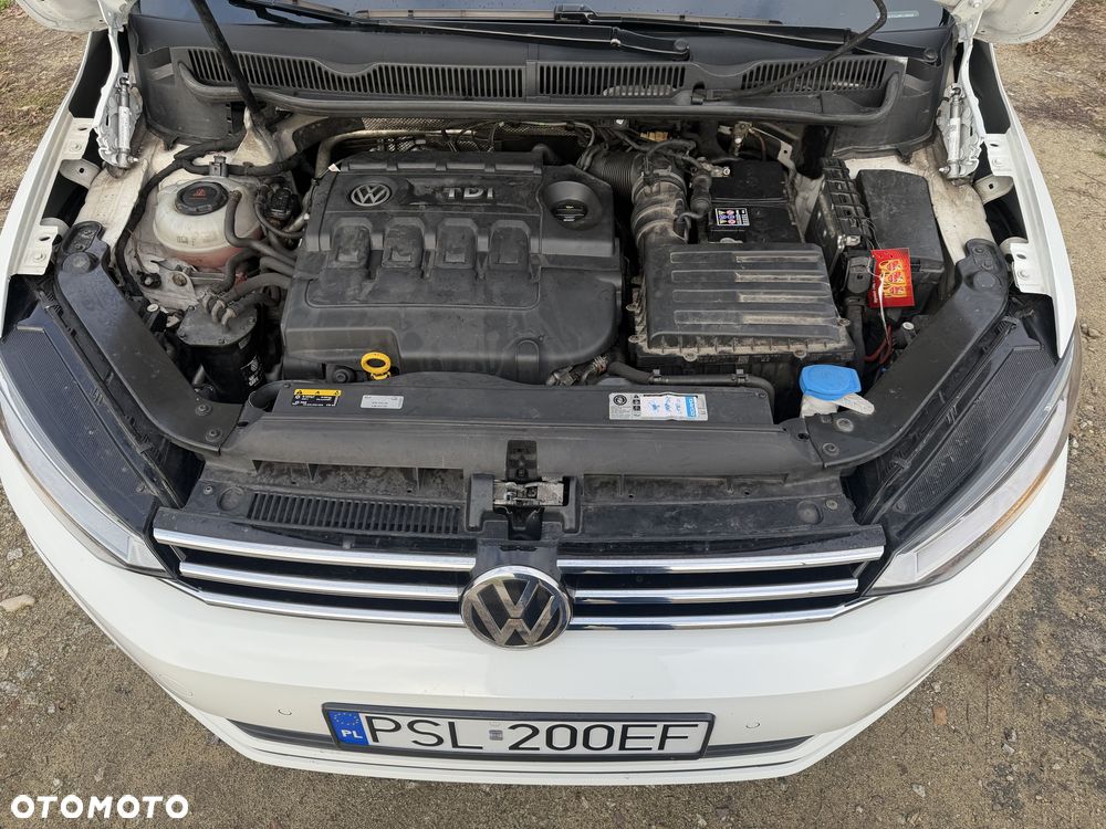 Volkswagen Touran - 6