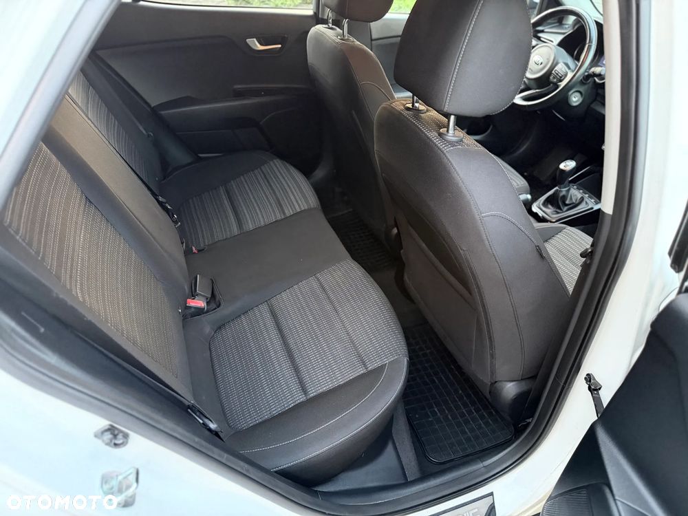 Kia Stonic 1.4 L - 20