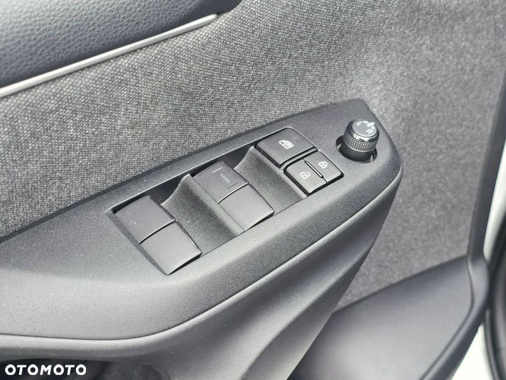 Toyota Yaris 1.5 Comfort - 26