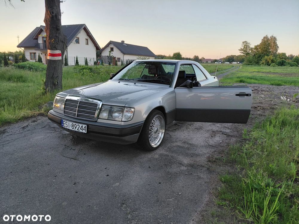 Mercedes-Benz W124 (1984-1993) - 20